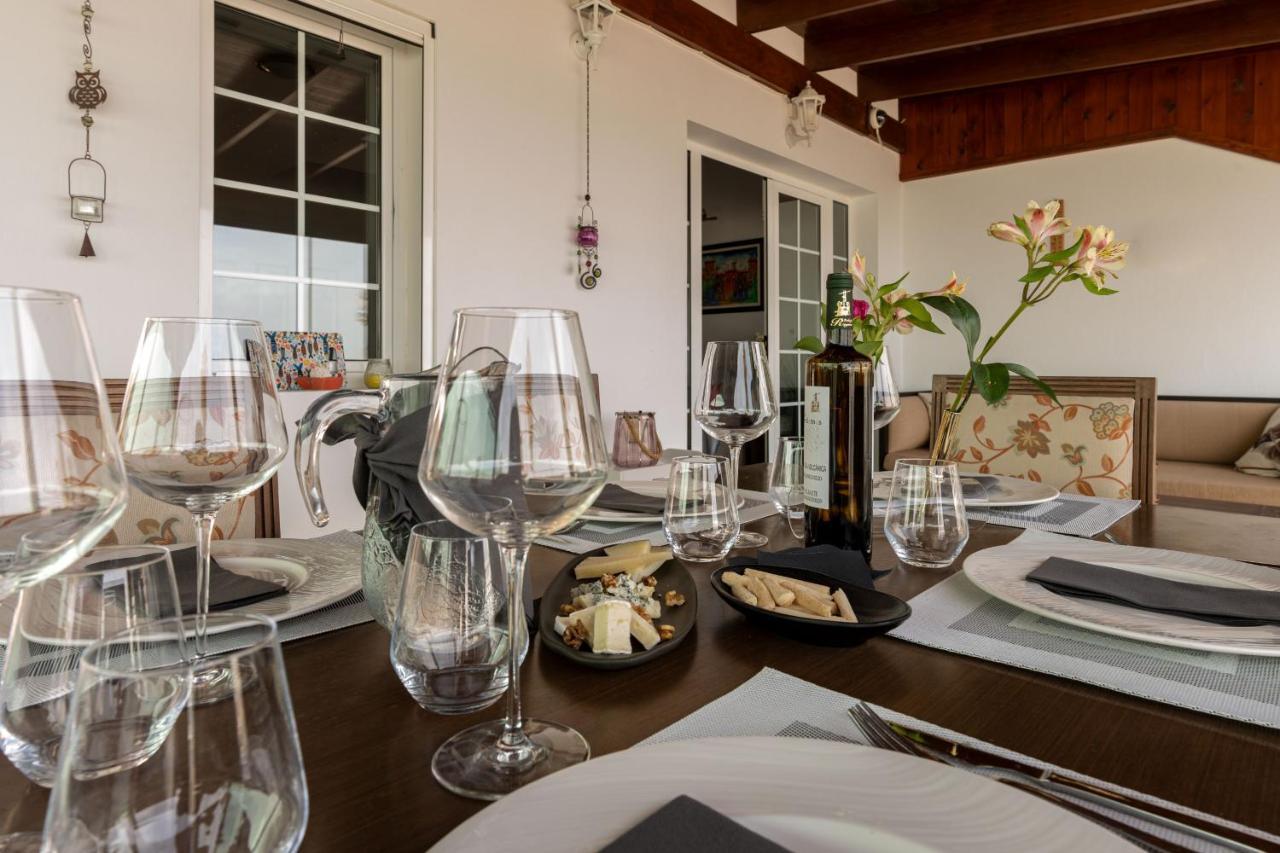Villa Marina II Beachfront Corralejo By Holidays Home Exterior photo